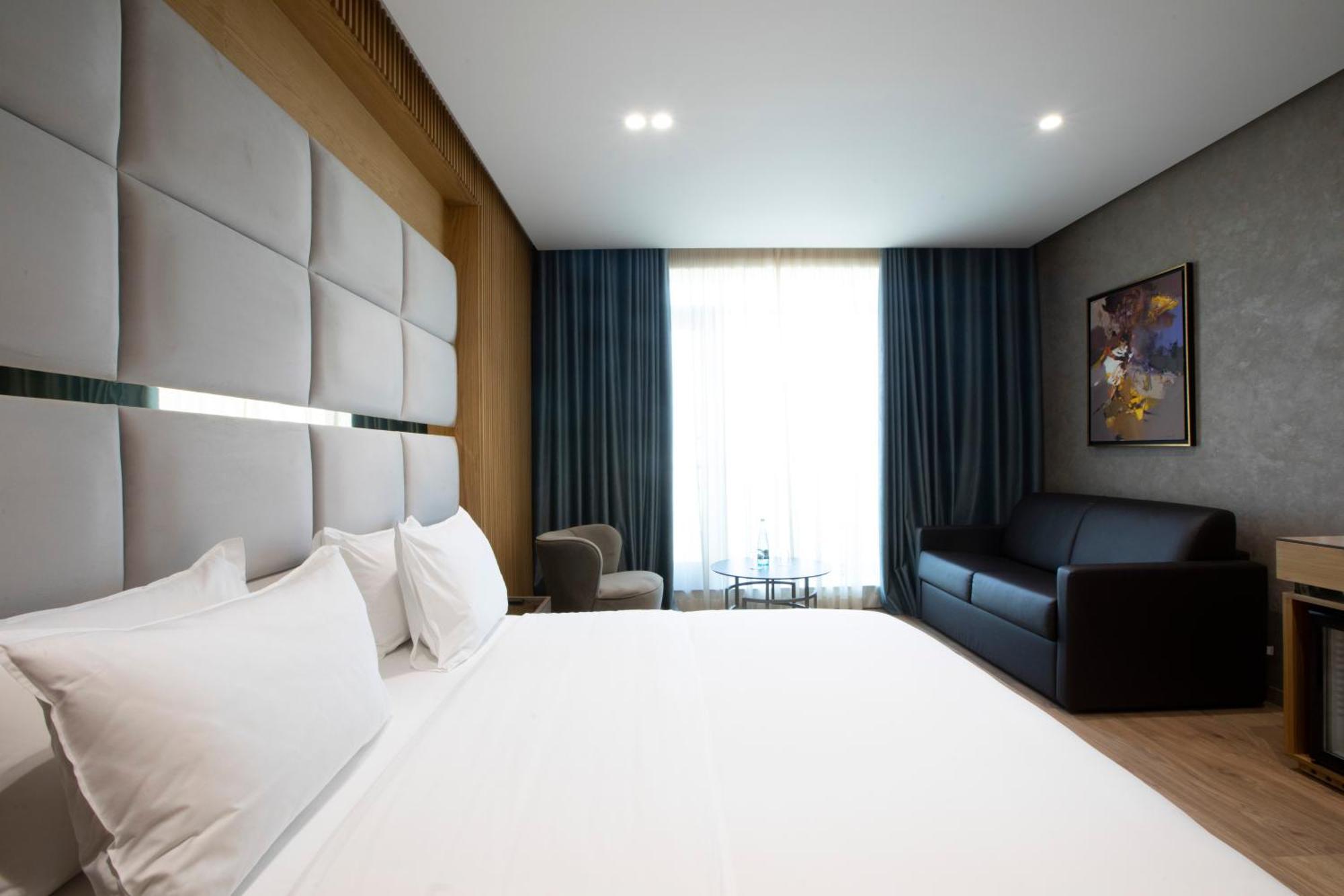 טיראנה Marinaj Hotel & Spa מראה חיצוני תמונה